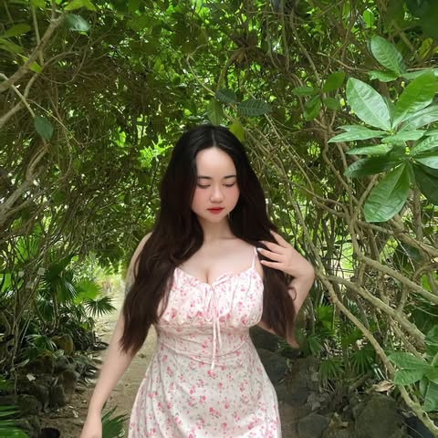 Chị Hạnh 