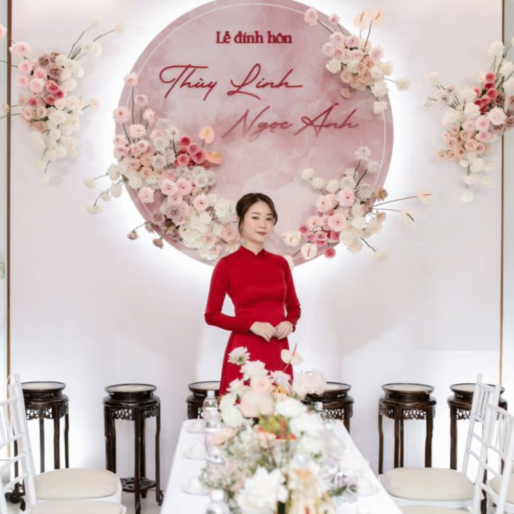 Tông Màu hồng kem​