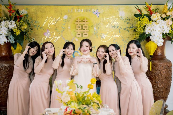 Chuẩn bị cho đám hỏi